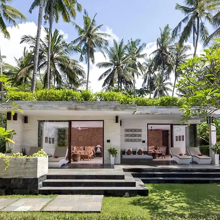 Kelapa Retreat & Spa Pulukan Exterior photo
