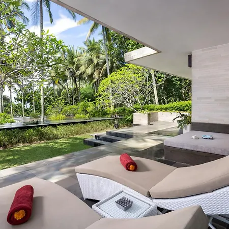 Kelapa Retreat & Spa Pulukan Exterior photo