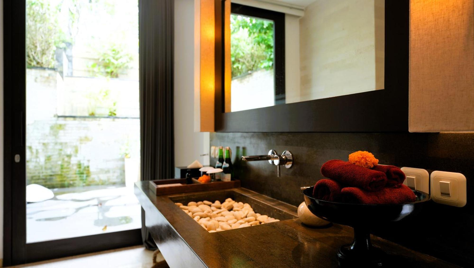 Kelapa Retreat & 5* Pulukan